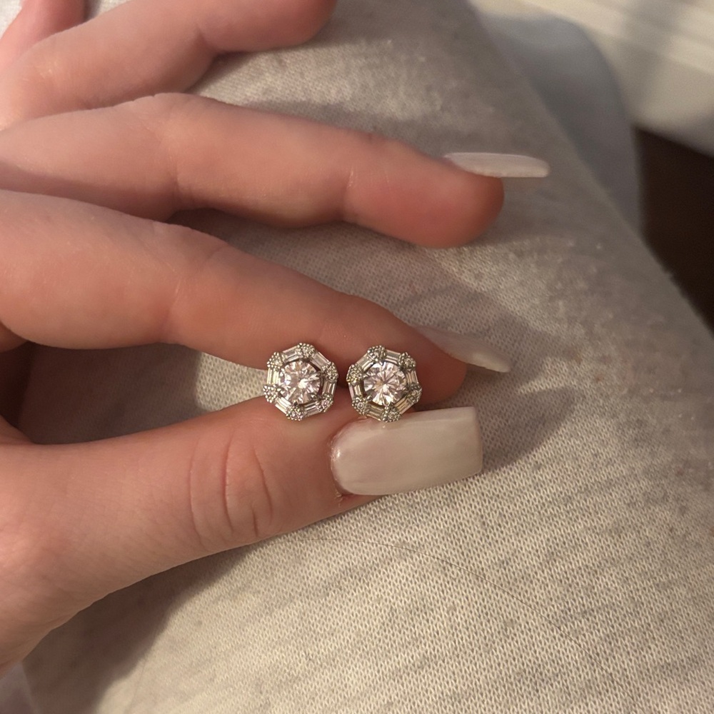 Elegant Silver Stud Earrings 925 stamp